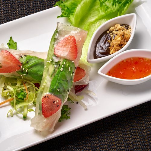 Tuoreet kesärullat (Goi Cuon) thairuoka Helsinki, Yuwa's Thai Dining Lönnrotinkatu.