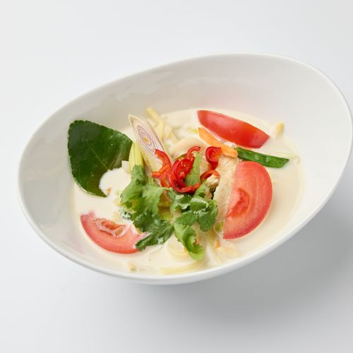 Tom Kha 